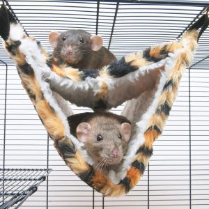 Relax de Luxe faux fur house for rodents